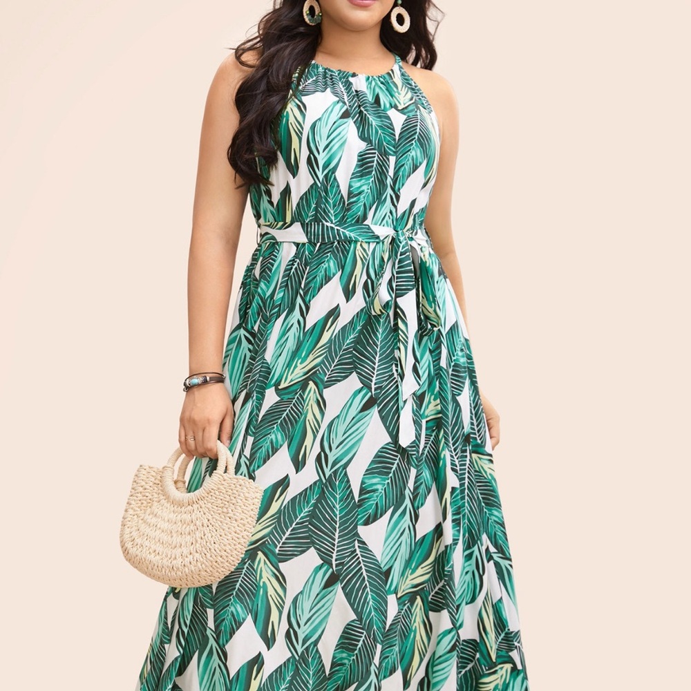 BloomChic Green Leaf Print Midi Dress